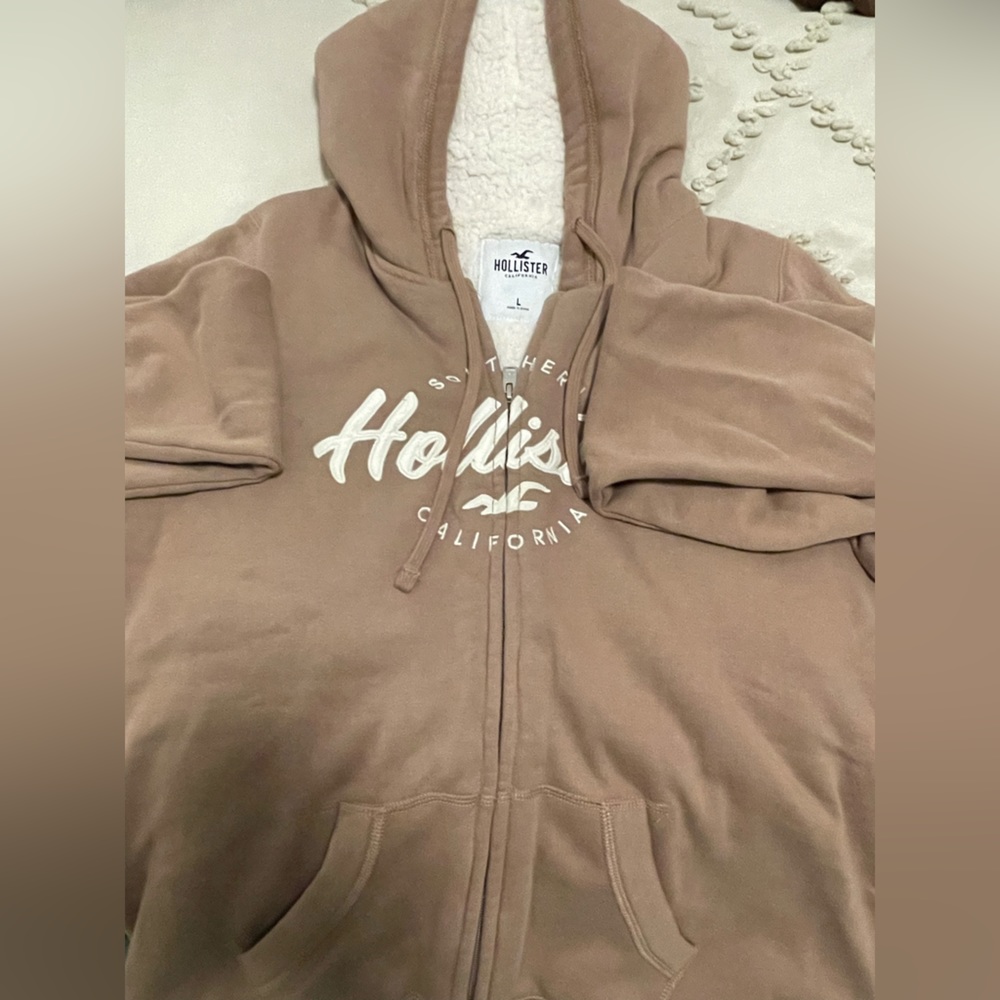 Brown Hollister hoodie